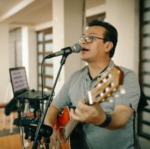 Meet your Posher, Fernando agustin